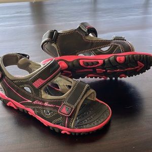 Girls Eddie Bauer water hiking sandals shoes size 4